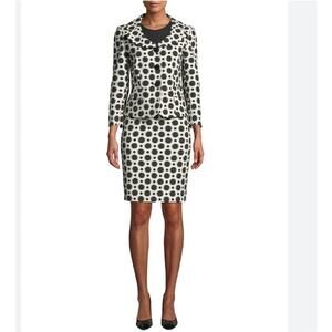 Albert Nipon Two Piece Black and White Skirt Set Suit Size 6 NWT